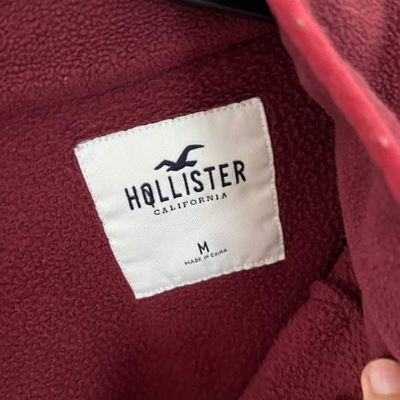 hollister pullover - Picture 2 of 2
